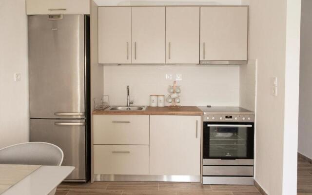 Irida's sea front apartment with astonishing view