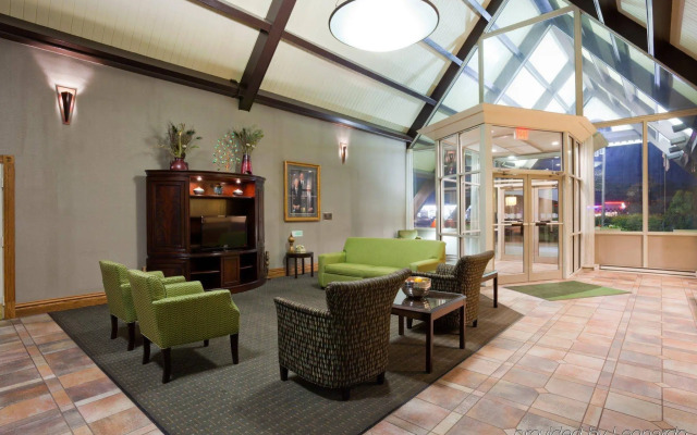 Holiday Inn Marquette by IHG