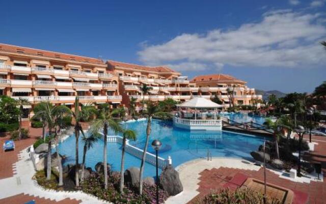 TENERIFE ROYAL BEACH with Wifi A/C
