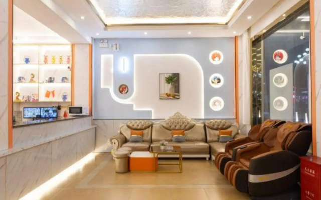 Puning Rujia Hotel(Puning International Clothing City Times Center)