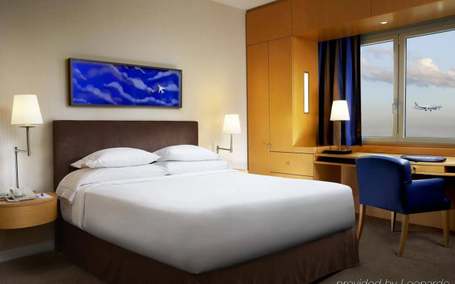 Sheraton Paris Charles de Gaulle Airport Hotel