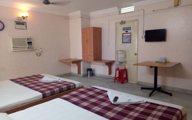 Hotel Kirthikaa Palace