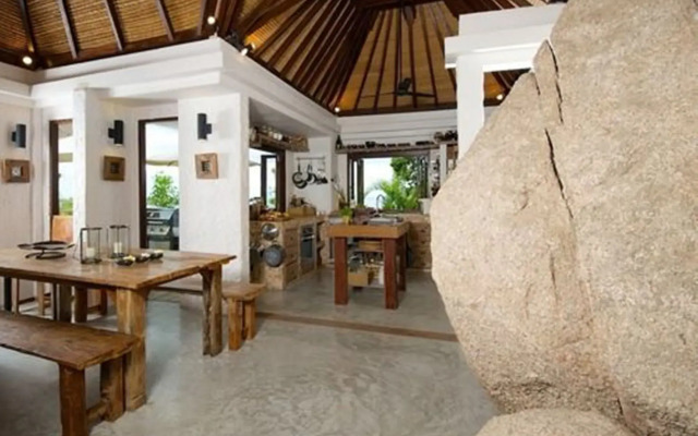 Cape Shark Pool Villas