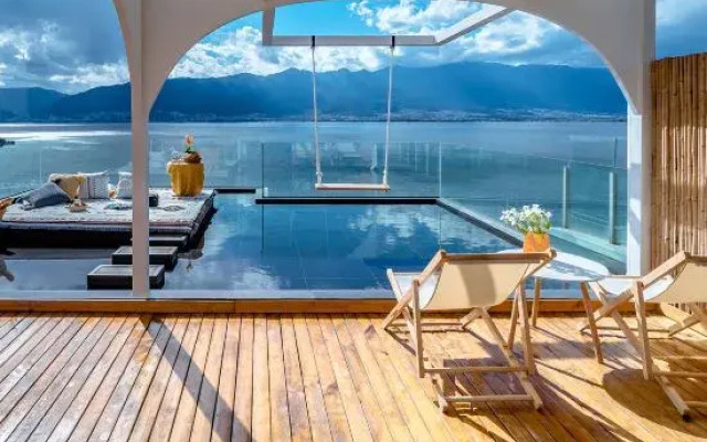 Dali South Holiday Villa