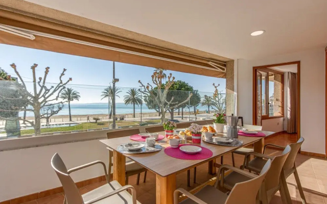 Apartment in Roses Near Nova Beach
