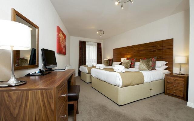 The Knight Residence Apartments by Mansley