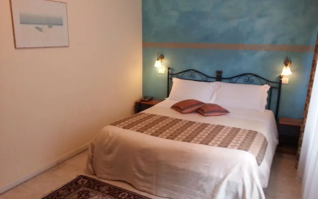 Park Hotel