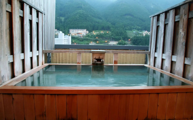 Gero Onsen Okudaya Happoen