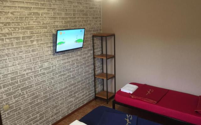 Guest House on Kiaraz 12