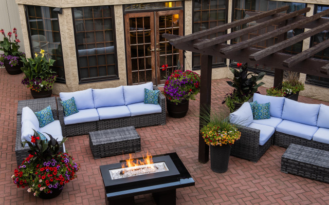 Red Deer Resort & Casino