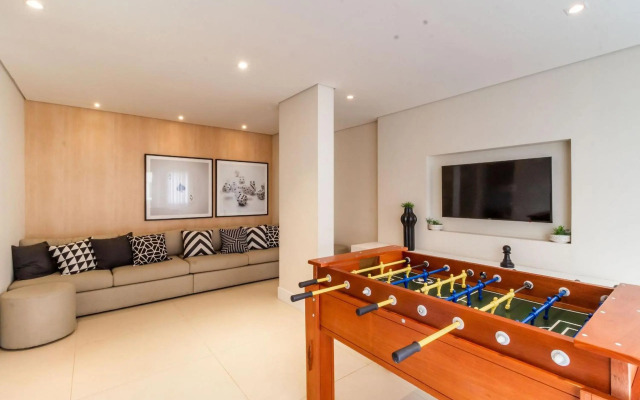 Apê iluminado e com vista alta no Brás