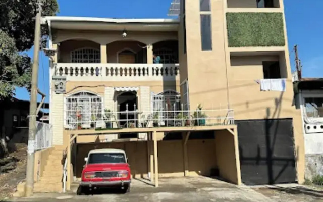 Rivera Family Airport Apartments