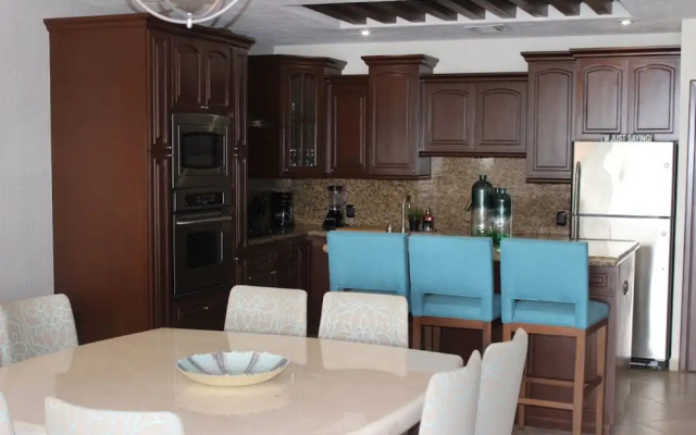 Sonoran Sky 3BR 302 Upper Sky by Casago