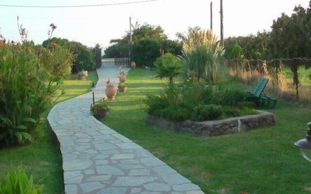 Aparthotel 3 stars Nea Roda