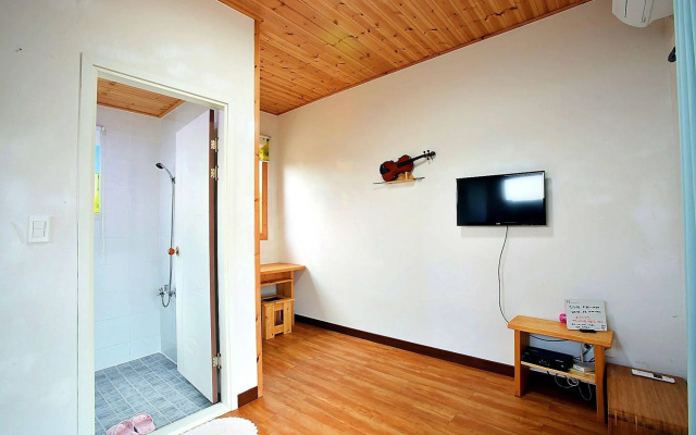 Jini Cottage