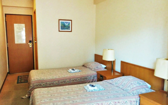 Okinawa International Youth Hostel