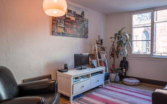 Place Cathedrale - Beautiful 2 Room Apartment Fully Equipped