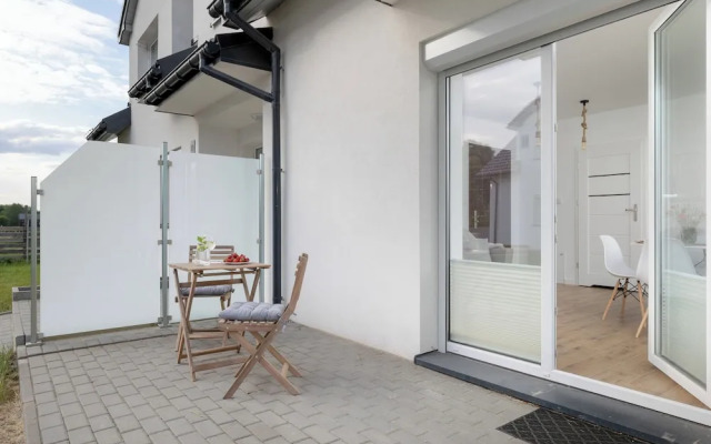 Bright Studio in Darlowo by Renters