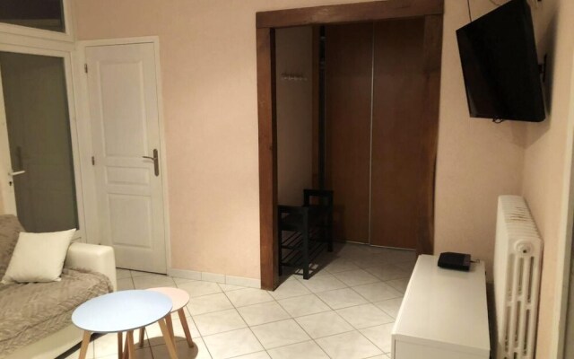 Apartment With 2 Bedrooms In Ault, With Furnished Terrace And Wifi