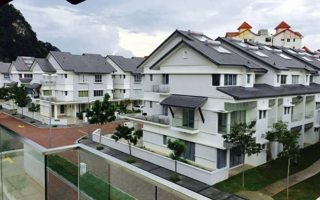 Montbleu Suites at Lost World of Tambun