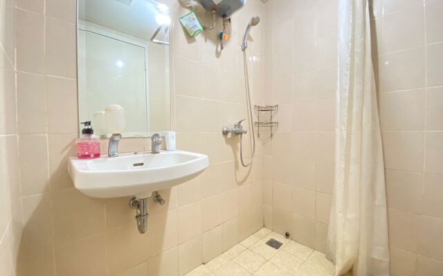 Pleasant 1BR Apartment at Parahyangan Residence near UNPAR