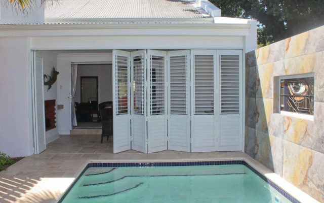 The Coach House at Val du Charron