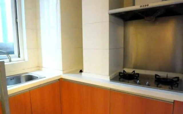 Candy Hotel Apartment