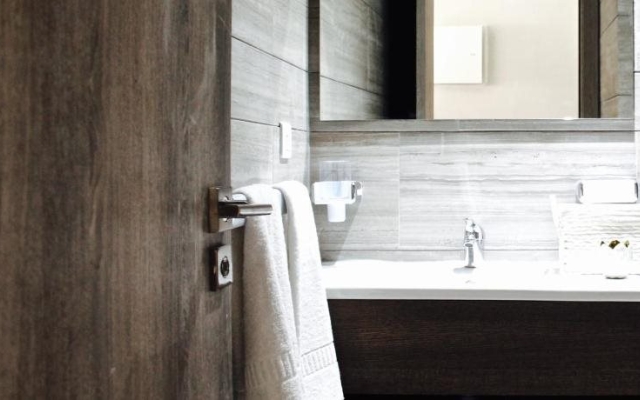 L'Escale Suites Residence by 7AV Hotels