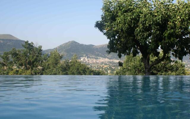 Agriturismo Fonte Chiara