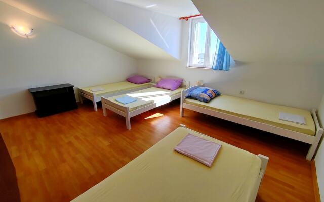 Close to Center Apartment Poly 1 G