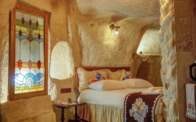 Gibos Cave Hotel