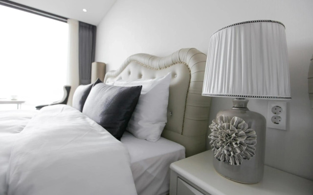 Eins Hotel