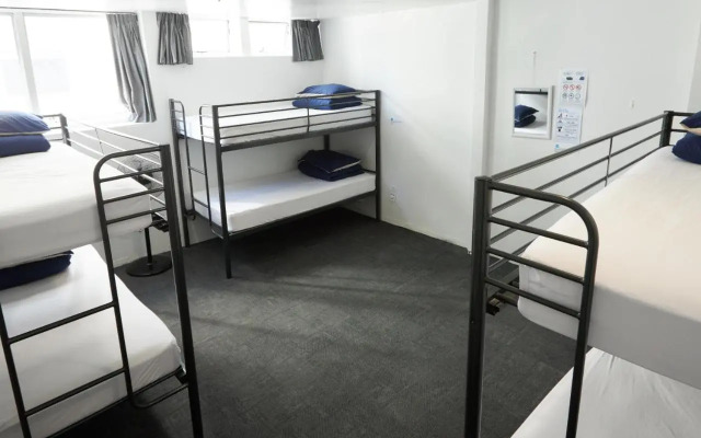 Elliott Street Apartment Hotel