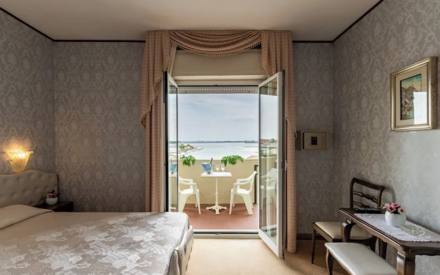 Hotel Eden