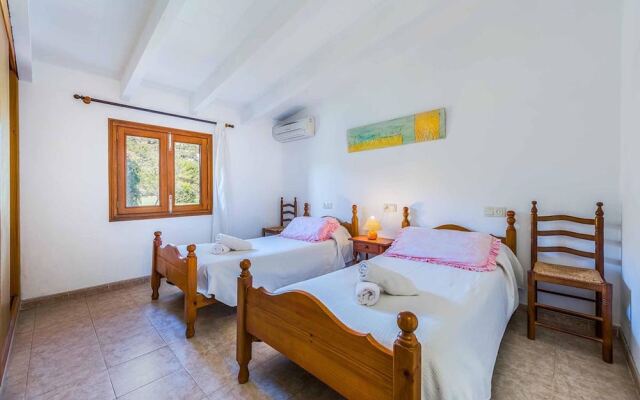 Villa - 3 Bedrooms with Pool and WiFi - 108764