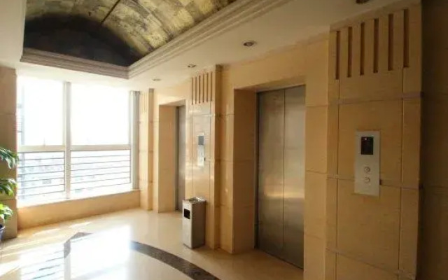 Yasi Apartment Hotel