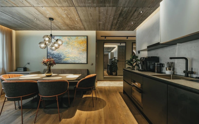 Black Eagle Luxury Appartements
