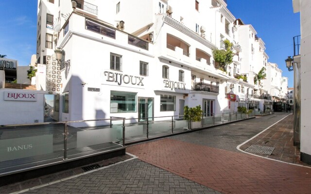 Apartamento Puerto Banus First Line