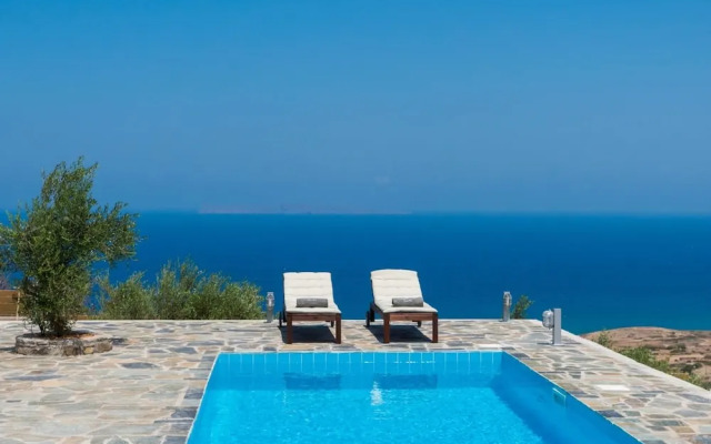 Villa Isidora - Stunning Stylish 3-bedroom Villa