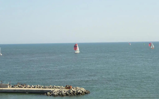 Balchik English House