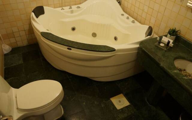 Naiara Maahad Eledara Elnsaey