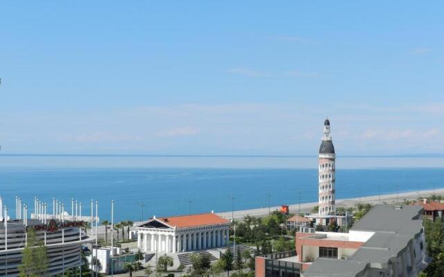 Orbi Sea Tower Apartment