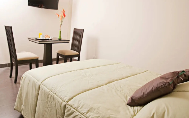 Flamante Hotel & Suite