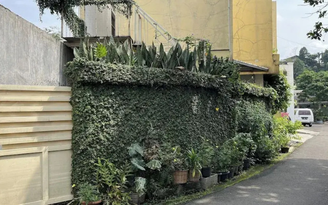 Rumah Kuning Syariah
