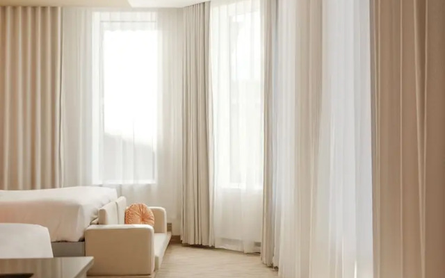 Rose Hôtel Invisible