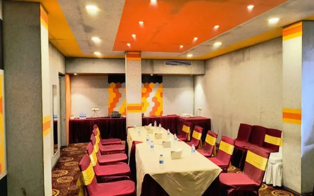 Club central Hotel Bolpur
