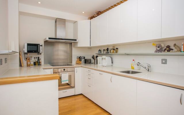 1 Bedroom Flat next to Kings Cross Station