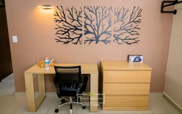 Suites Plaza Acequia