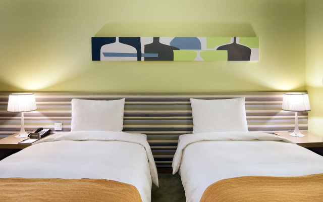 Two Tails Hotel Luzhou