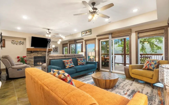 That Lakefront Taneycomo House - Branson
